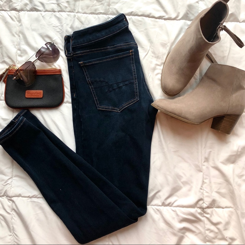 American Eagle Dark Washed Jeggings